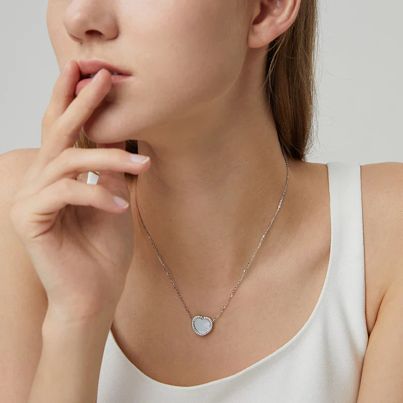 LoveCharmed's Smart Memory Heart Necklace (18ct White Gold Plated Silver & Mother of Pearl)