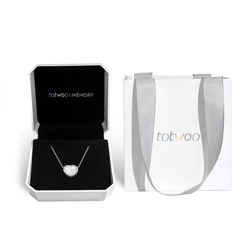 LoveCharmed's Smart Memory Heart Necklace (18ct White Gold Plated Silver & Mother of Pearl)